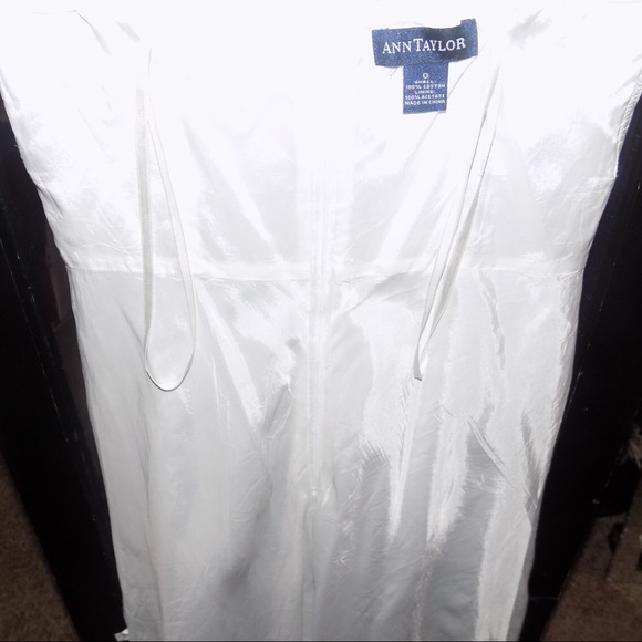 Dress - Picture 4 of 4